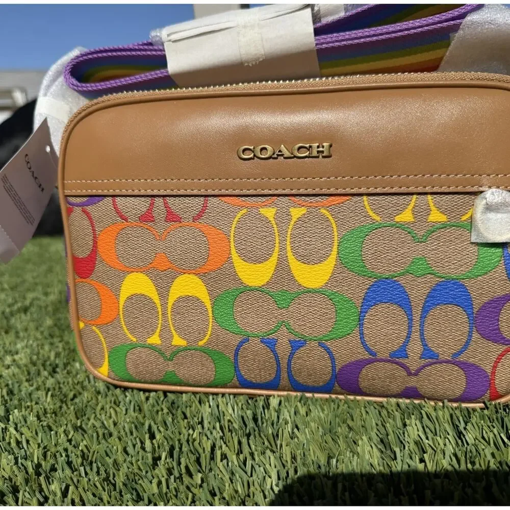 NEW! Coach Graham Crossbody Bag Signature Beige Canvas Rainbow C4007‎
